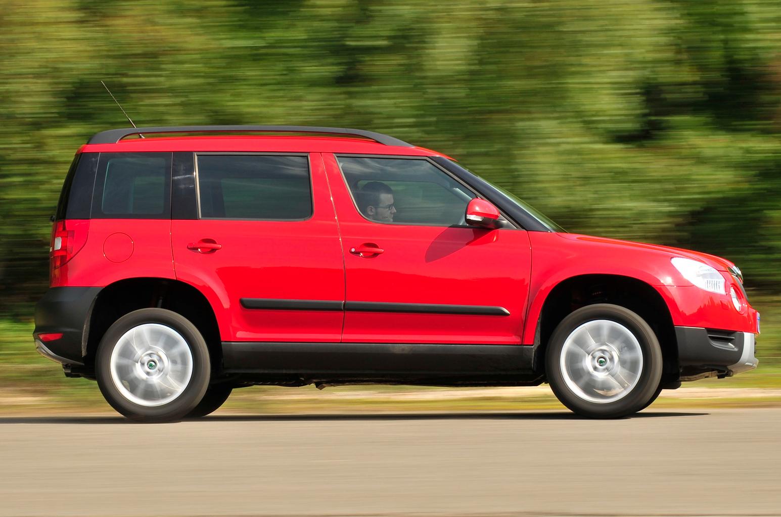 Used test: Mini Countryman vs Nissan Juke vs Skoda Yeti Used test: Mini Countryman vs Nissan Juke vs Skoda Yeti
