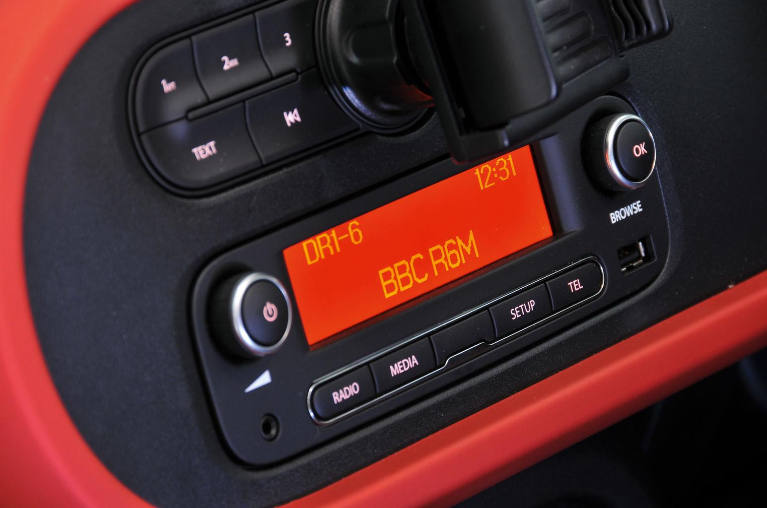 New Volkswagen Up vs Hyundai i10 vs Renault Twingo New Volkswagen Up vs Hyundai i10 vs Renault Twingo
