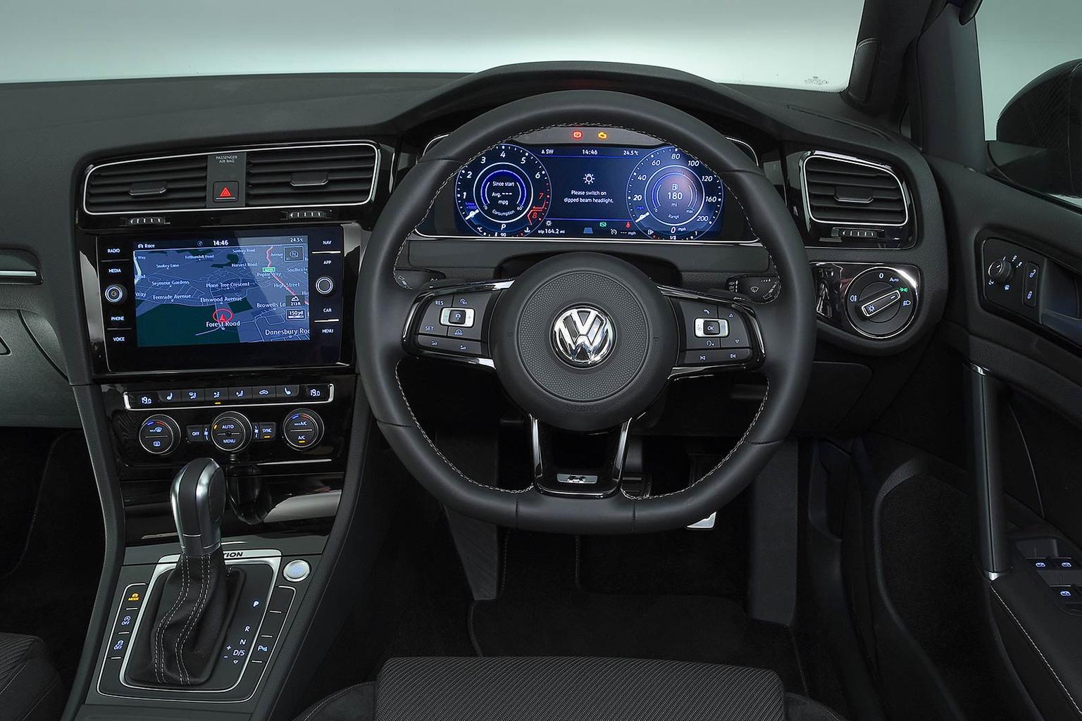 New Renault Megane RS vs Honda Civic Type R vs Volkswagen Golf R New Renault Megane RS vs Honda Civic Type R vs Volkswagen Golf R