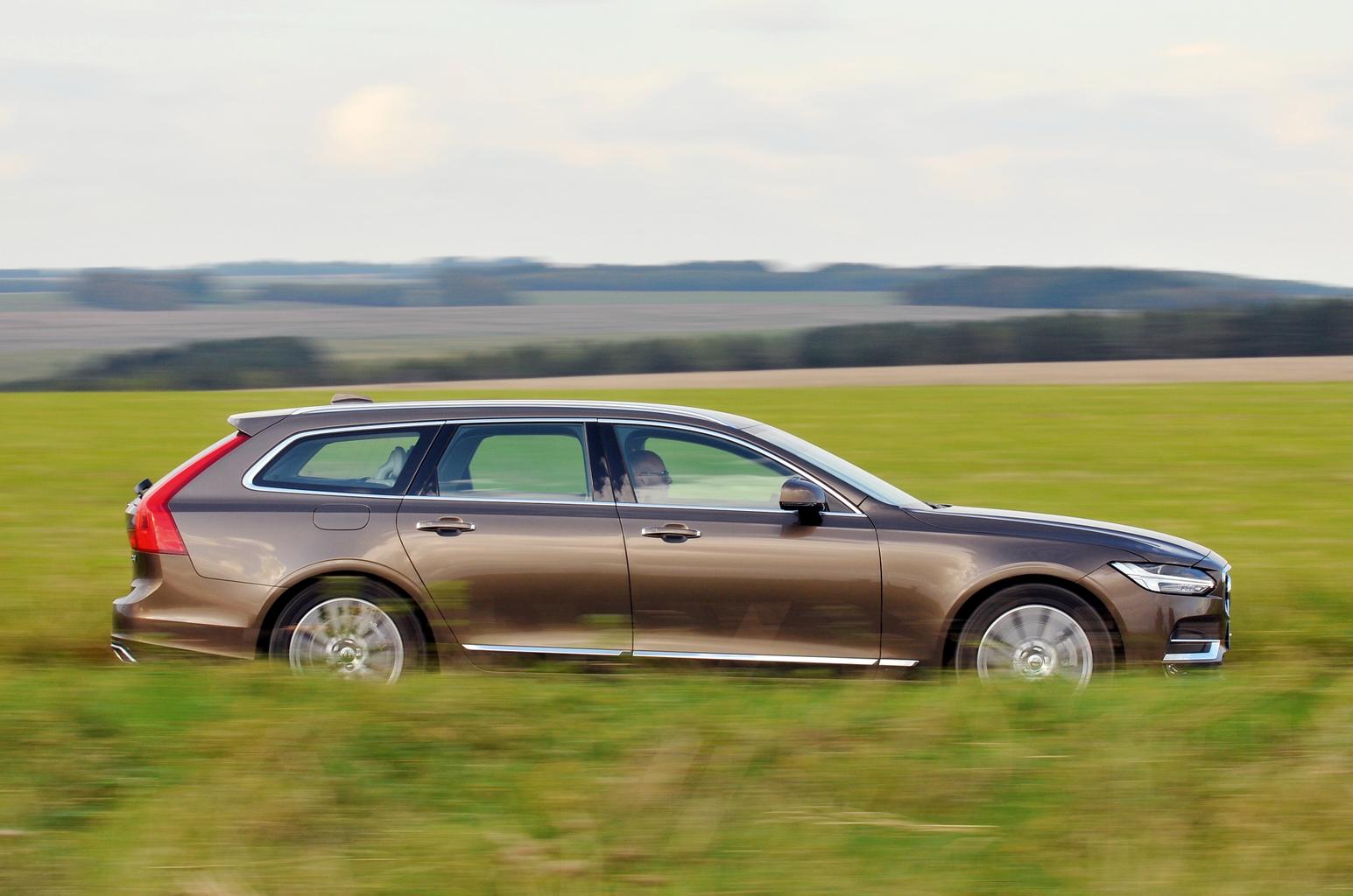 New Mercedes E-Class Estate and Volvo V90 vs Audi A6 Avant New Mercedes E-Class Estate and Volvo V90 vs Audi A6 Avant