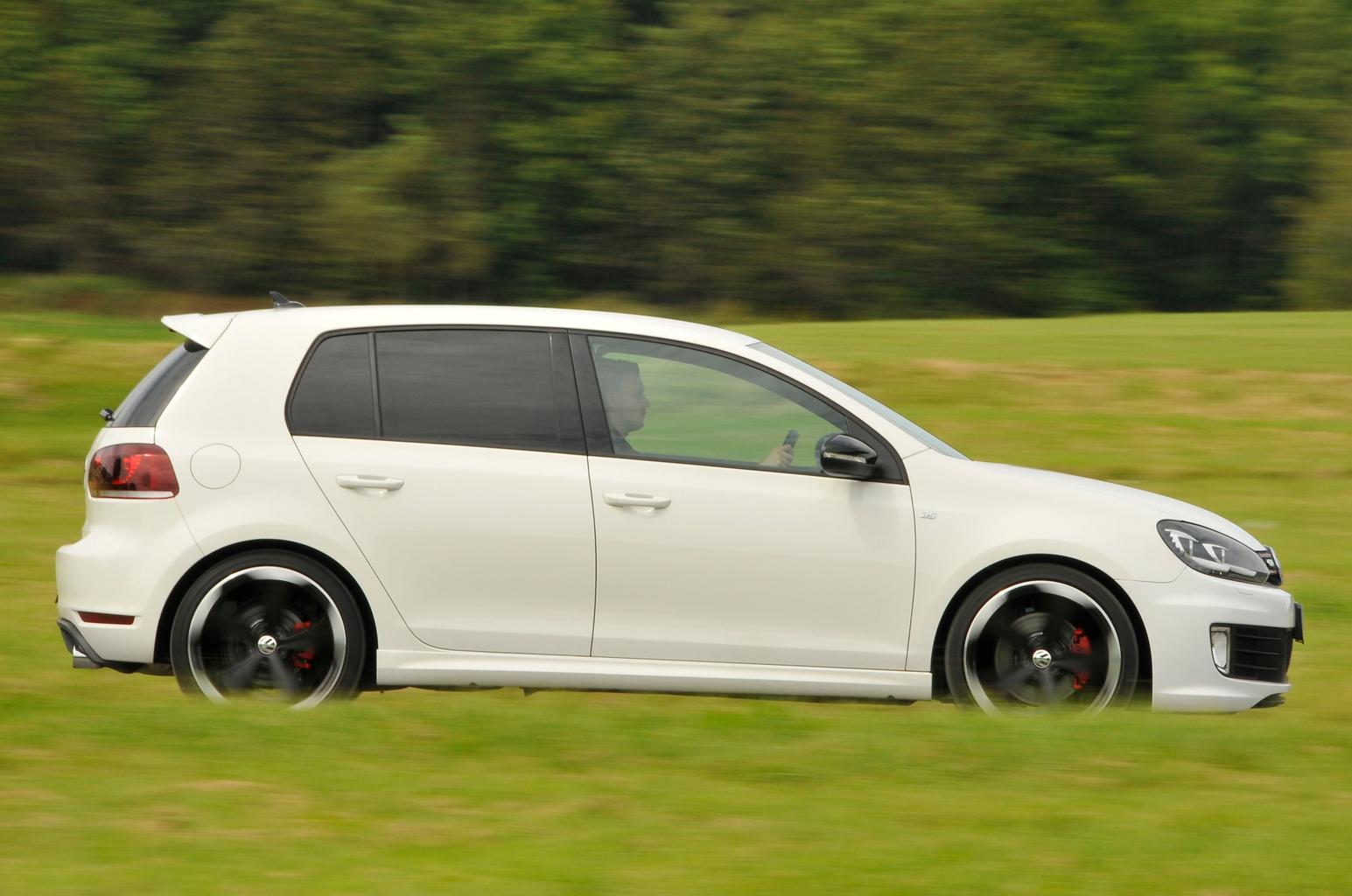 Used test – hot hatches: Ford Focus ST vs Volkswagen Golf GTI Used test – hot hatches: Ford Focus ST vs Volkswagen Golf GTI