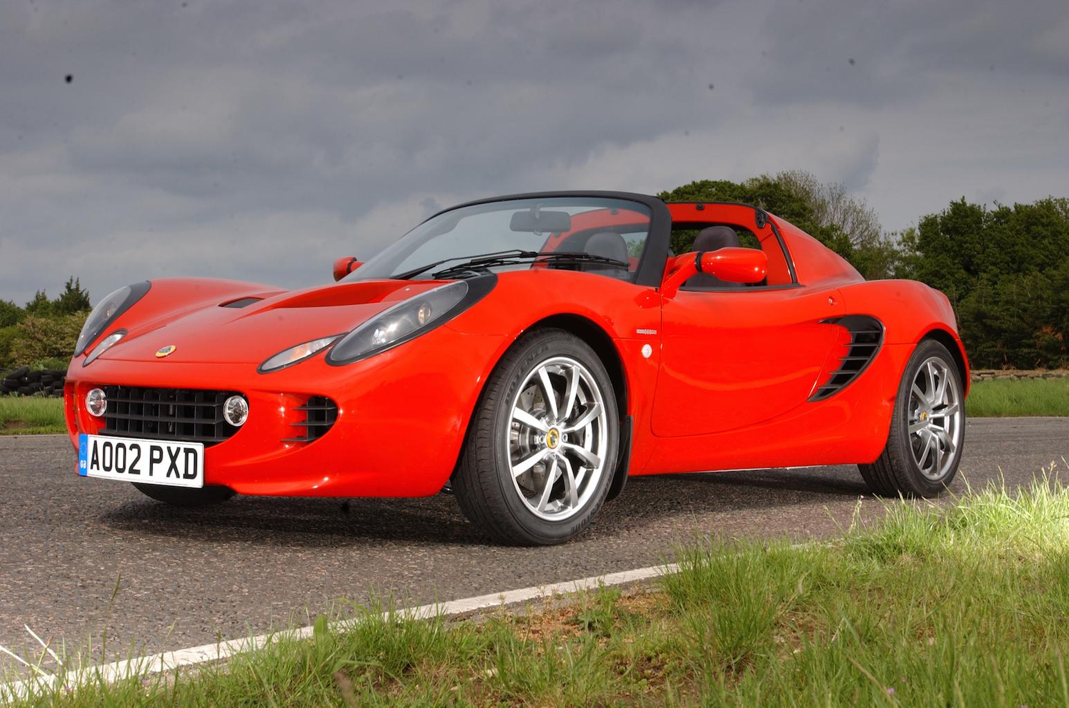 Vauxhall VX220 – Rewind Wednesday Vauxhall VX220 – Rewind Wednesday