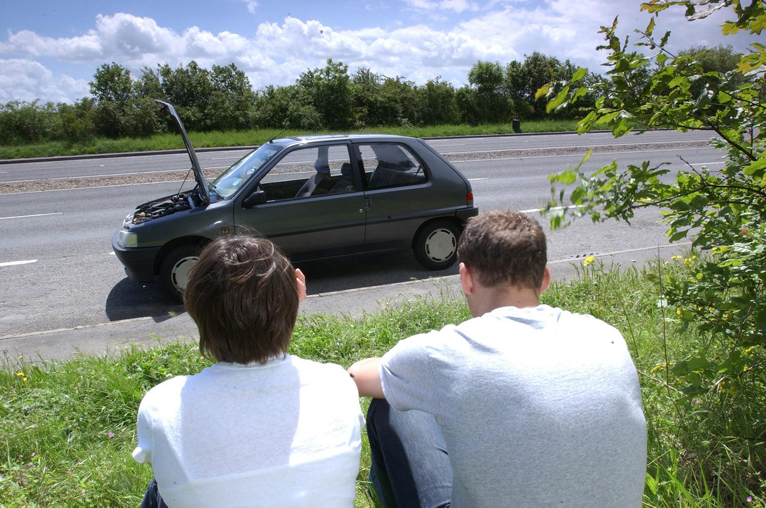 What to do if you break down on the motorway What to do if you break down on the motorway