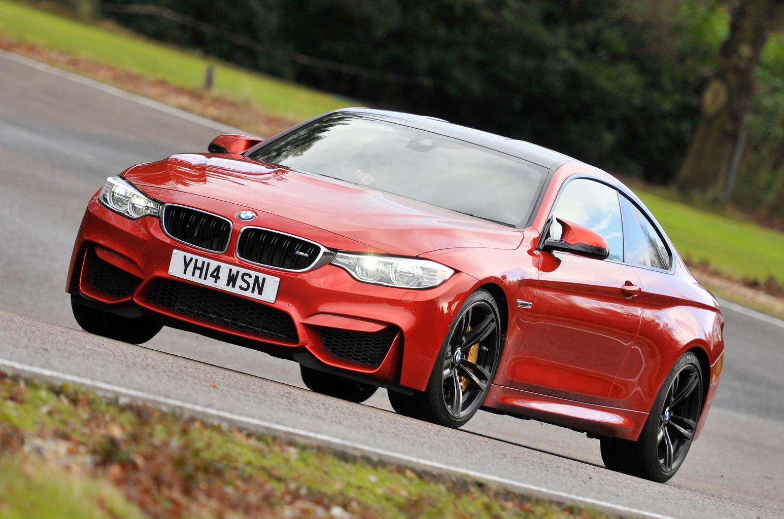 BMW M4 vs Lexus RC-F BMW M4 vs Lexus RC-F