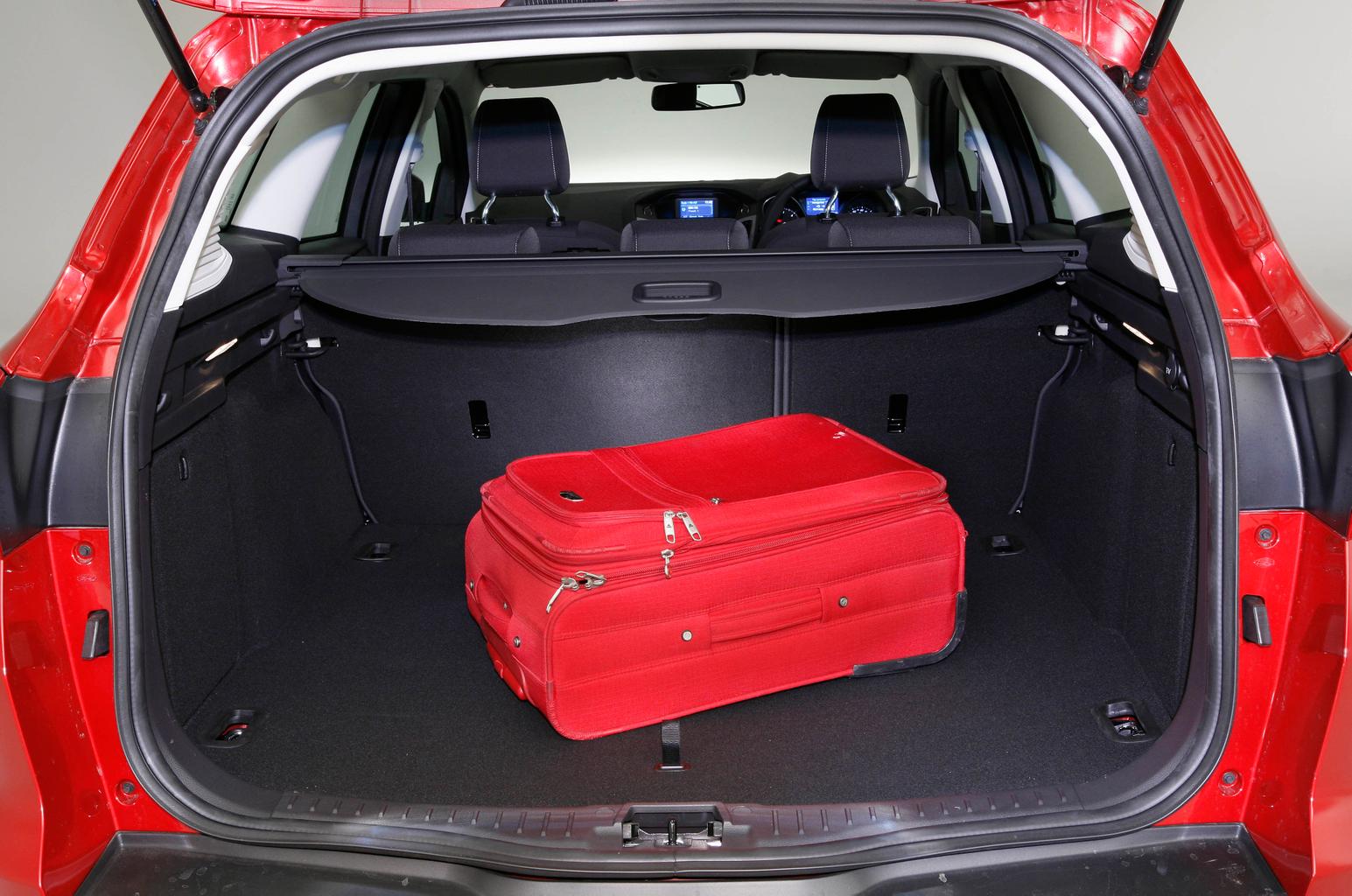Used test: Ford Focus Estate vs Kia Cee’d Sportswagon vs Chevrolet Cruze Station Wagon Used test: Ford Focus Estate vs Kia Cee’d Sportswagon vs Chevrolet Cruze Station Wagon