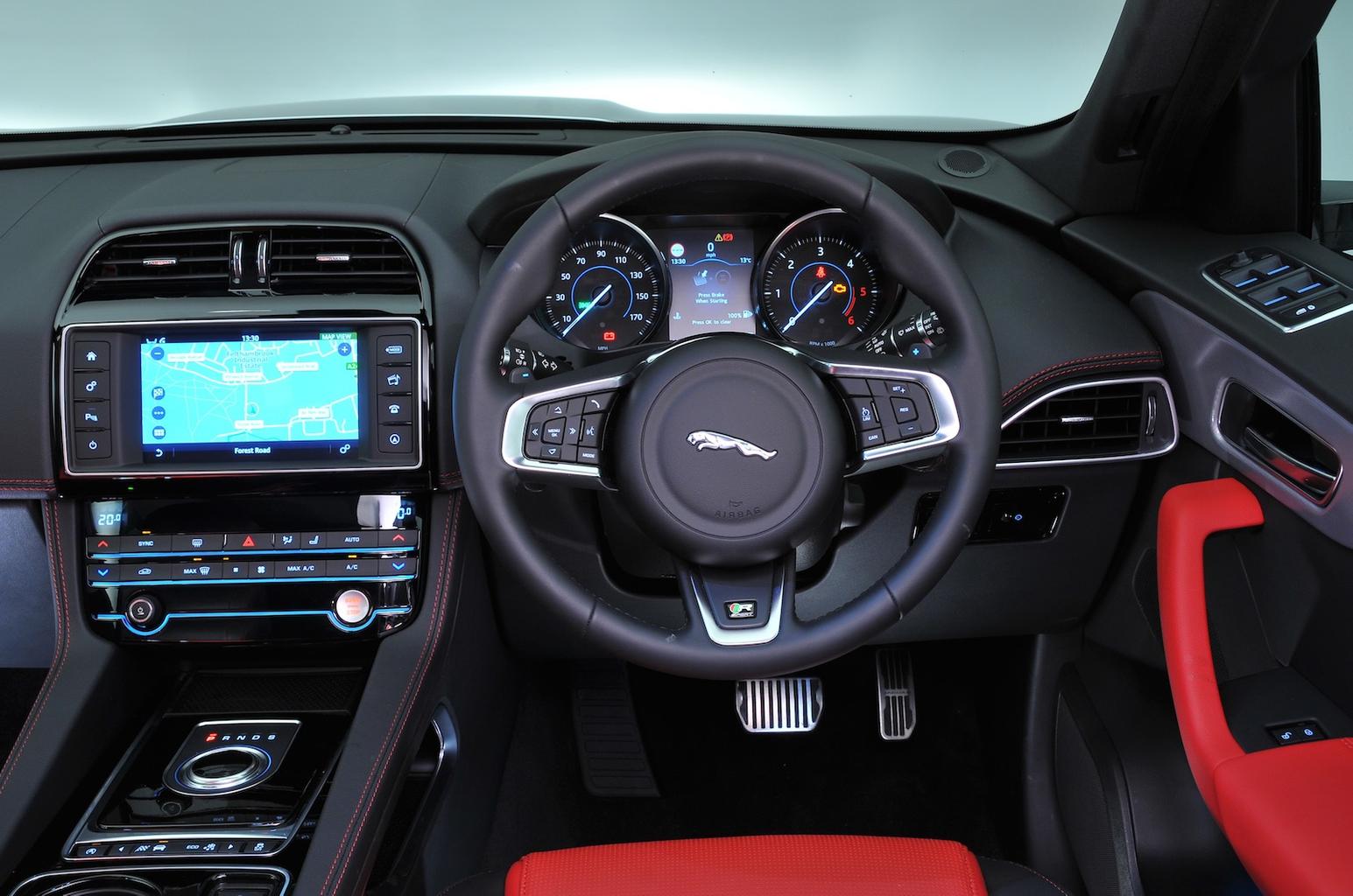 2016 Jaguar F-Pace 3.0d review 2016 Jaguar F-Pace 3.0d review
