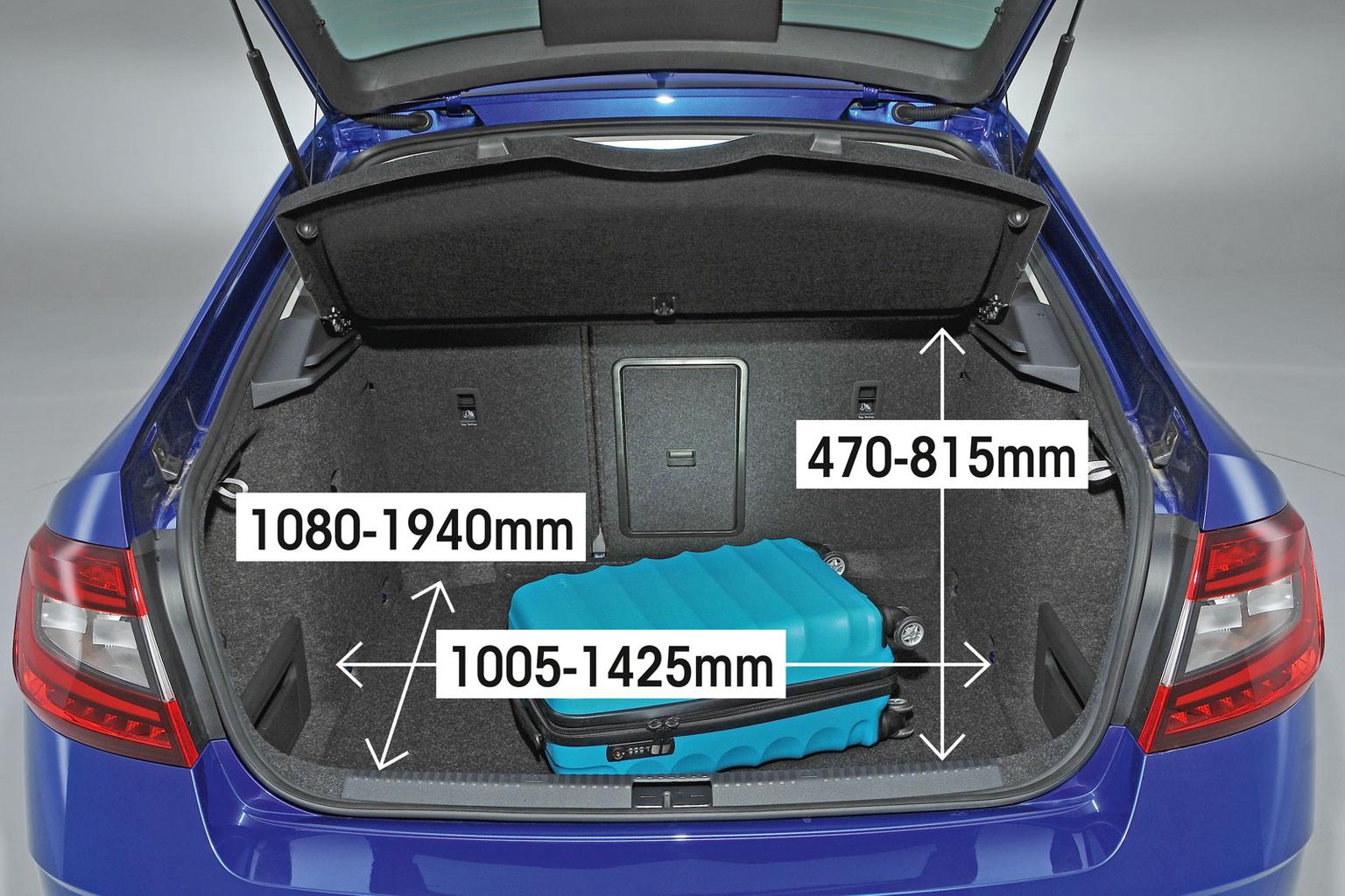 New Skoda Octavia & Volkswagen Golf vs Peugeot 308 New Skoda Octavia & Volkswagen Golf vs Peugeot 308