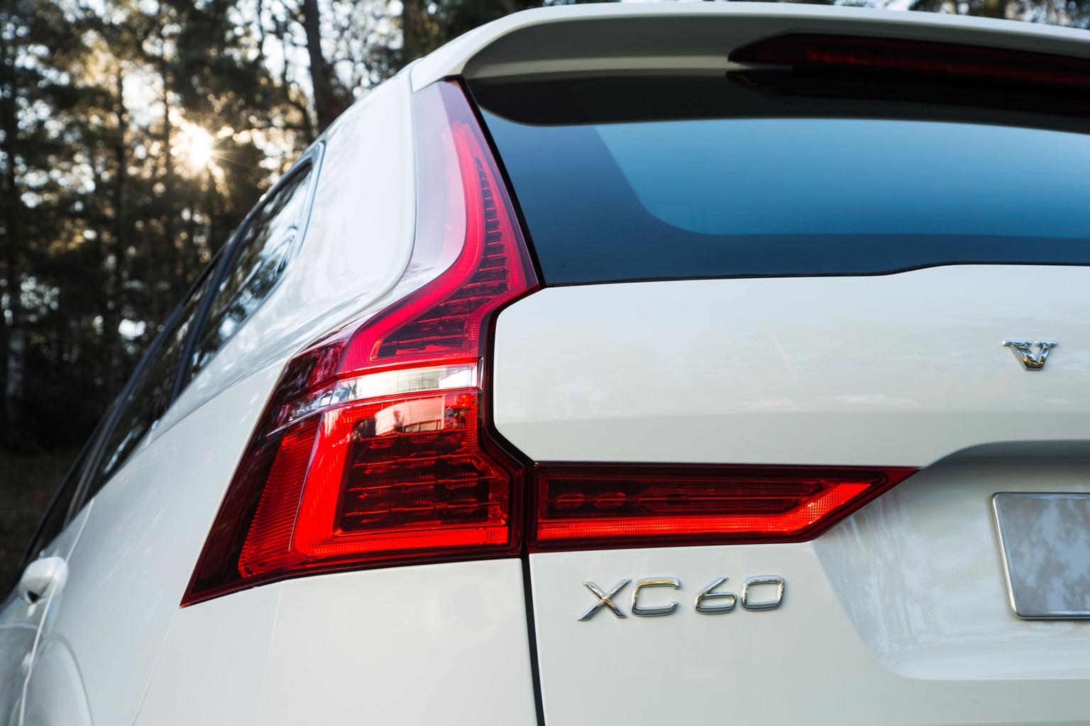 2017 Volvo XC60 gallery 2017 Volvo XC60 gallery