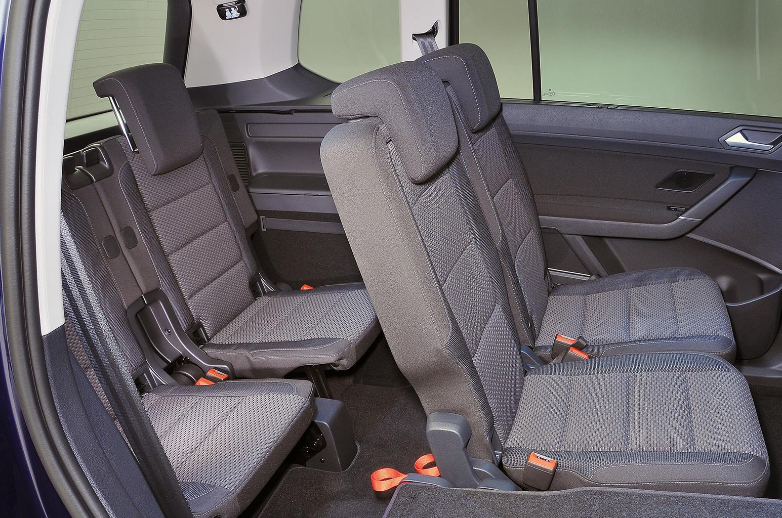 Volkswagen Touran vs Citroen Grand C4 Picasso vs Ford S-Max Volkswagen Touran vs Citroen Grand C4 Picasso vs Ford S-Max