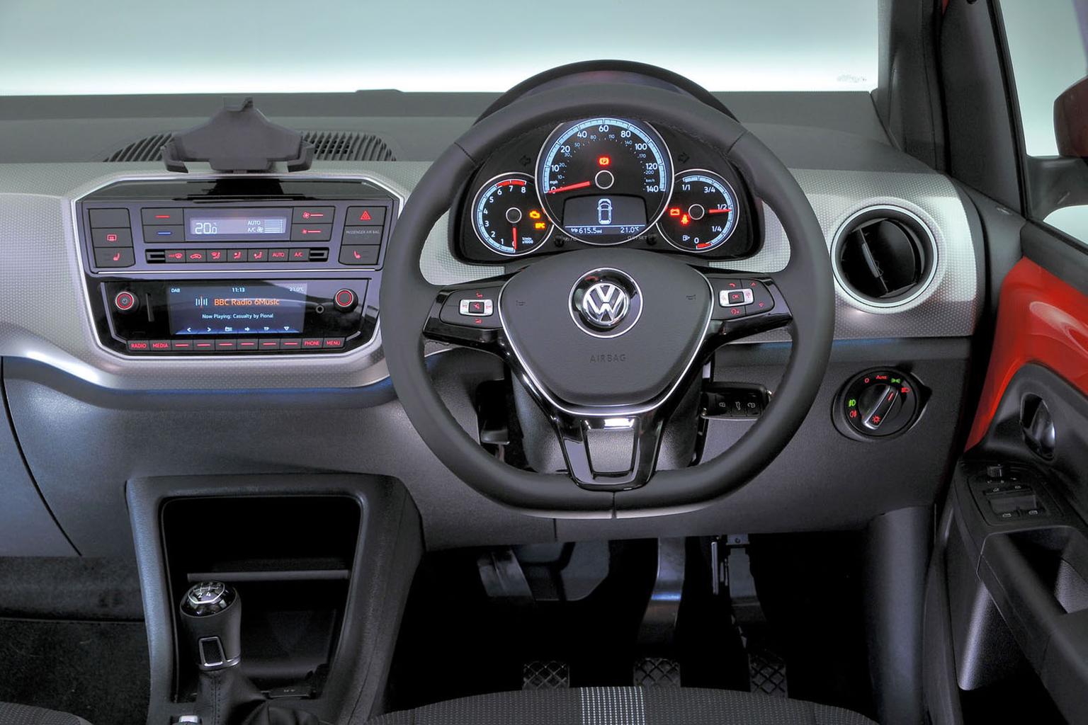 New Hyundai i10 vs Volkswagen Up New Hyundai i10 vs Volkswagen Up