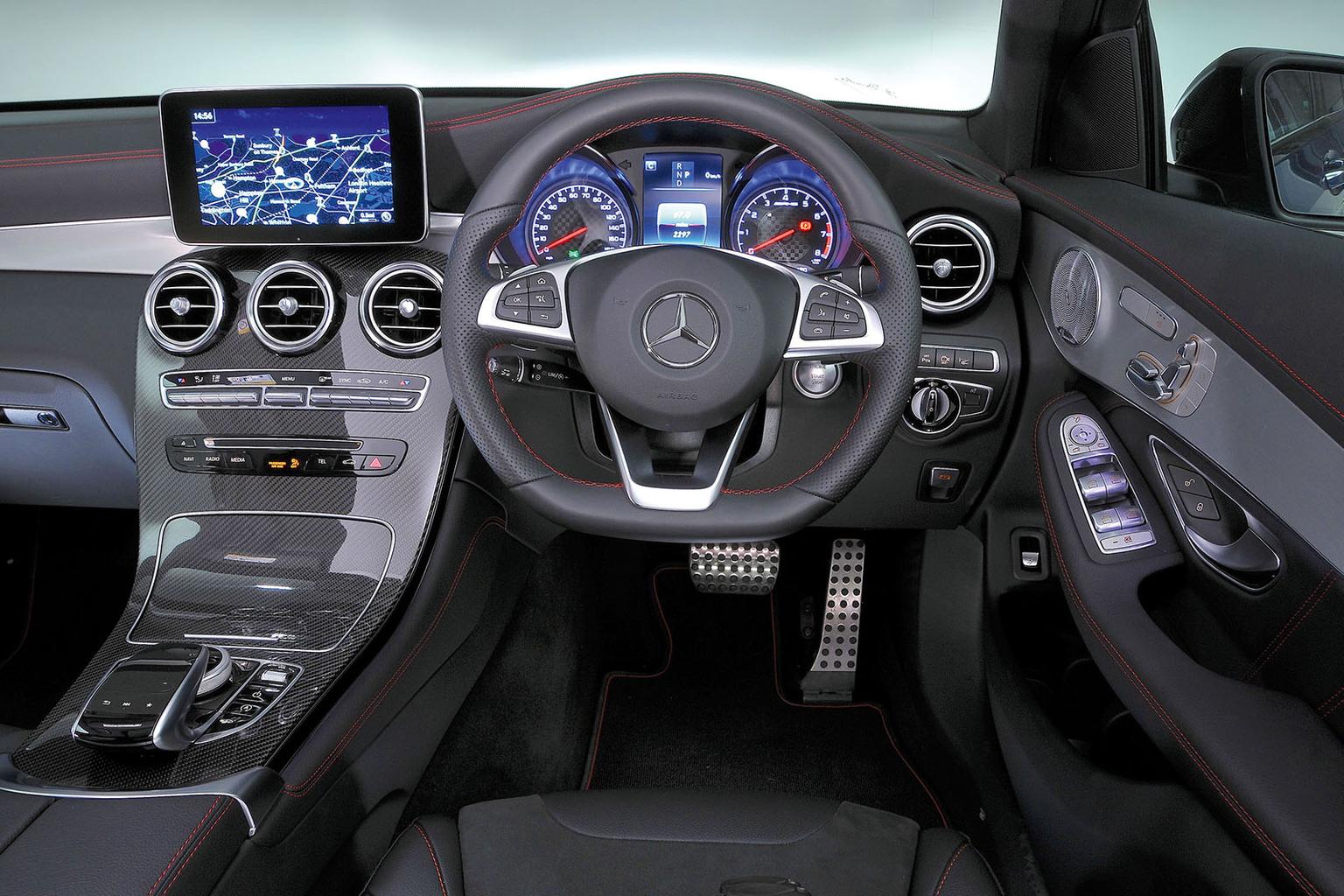 New Audi SQ5 vs Mercedes-AMG GLC 43 New Audi SQ5 vs Mercedes-AMG GLC 43