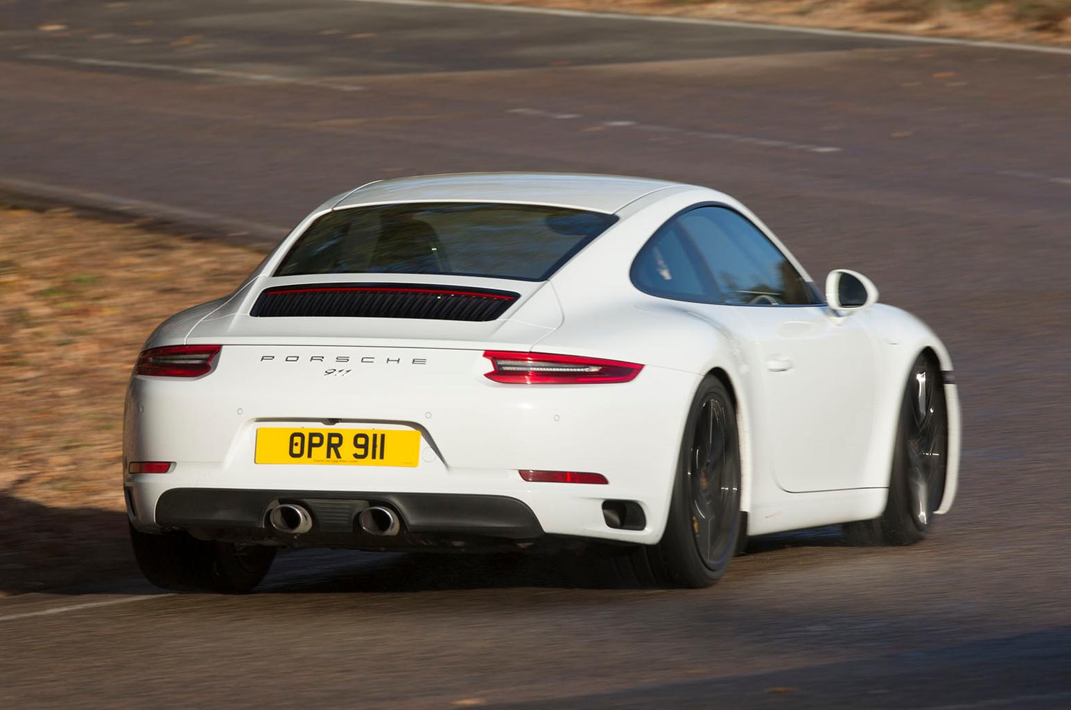 Used test: Jaguar F-Type vs Porsche 911 Used test: Jaguar F-Type vs Porsche 911