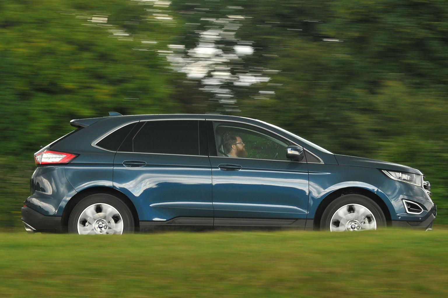 New Ford Edge vs Kia Sorento New Ford Edge vs Kia Sorento