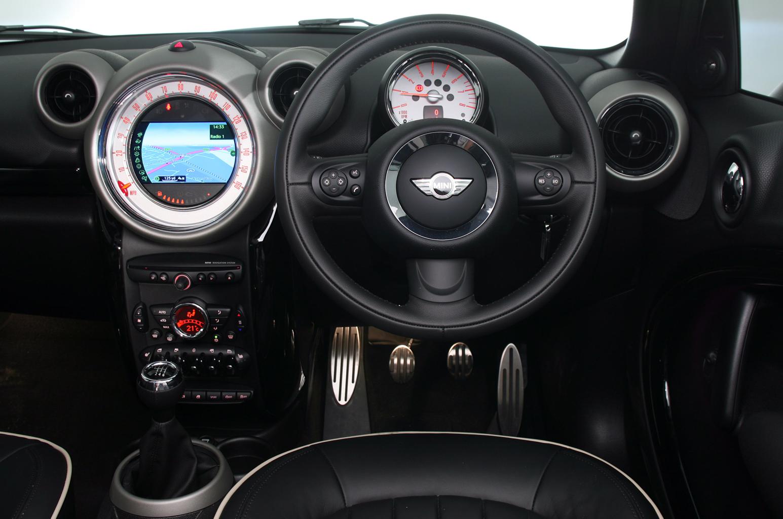 Used test: Mini Countryman vs Nissan Juke vs Skoda Yeti Used test: Mini Countryman vs Nissan Juke vs Skoda Yeti