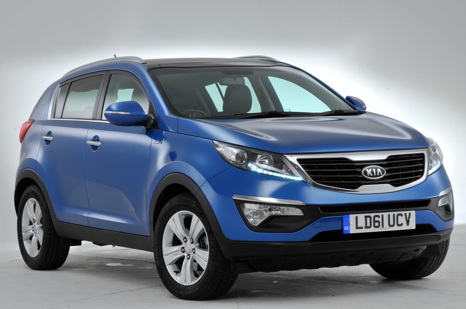 Used test – dependable SUVs: Honda CR-V vs Kia Sportage vs Mazda CX-5 vs Volkswagen Tiguan Used test – dependable SUVs: Honda CR-V vs Kia Sportage vs Mazda CX-5 vs Volkswagen Tiguan