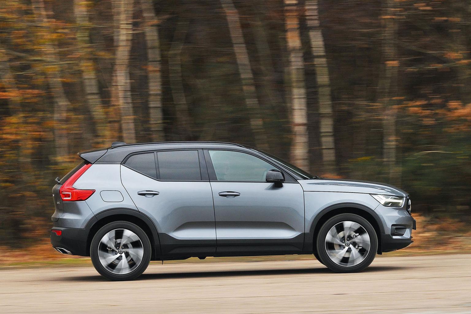 New Volvo XC40 vs BMW X1 vs Volkswagen Tiguan New Volvo XC40 vs BMW X1 vs Volkswagen Tiguan