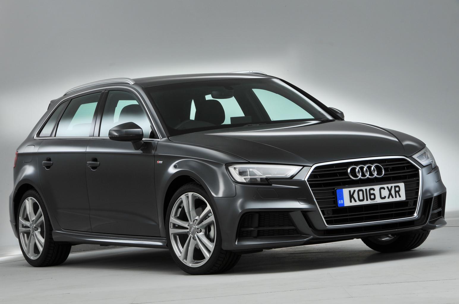 Audi A3 vs Mini Clubman Audi A3 vs Mini Clubman
