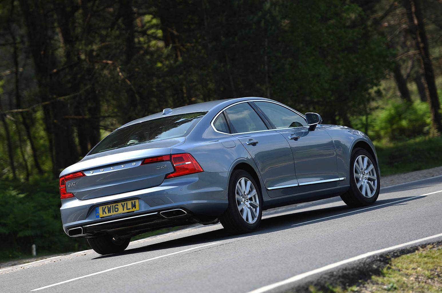 2016 Volvo S90 D4 review 2016 Volvo S90 D4 review