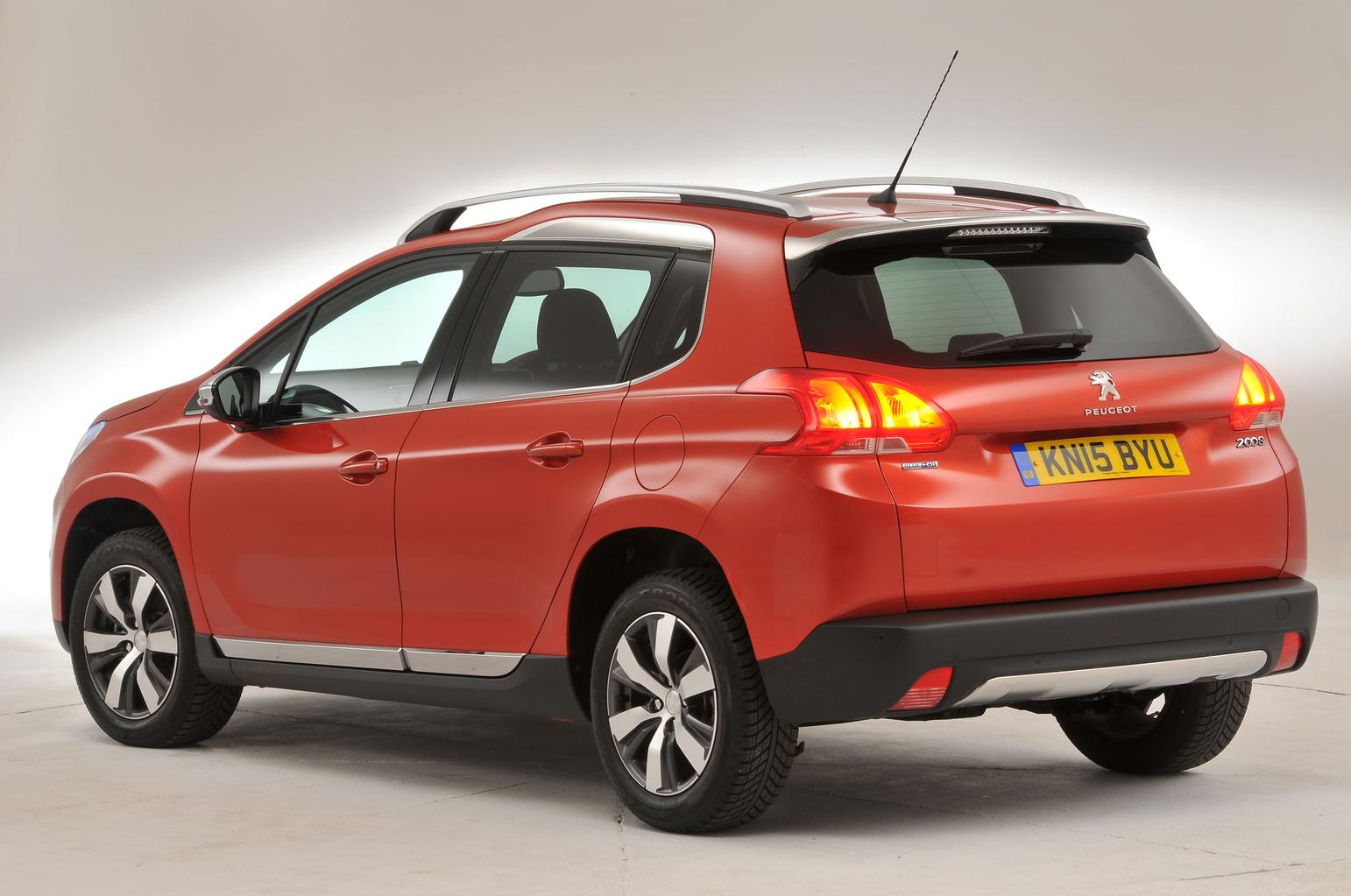 5 reasons to buy a Peugeot 2008 5 reasons to buy a Peugeot 2008