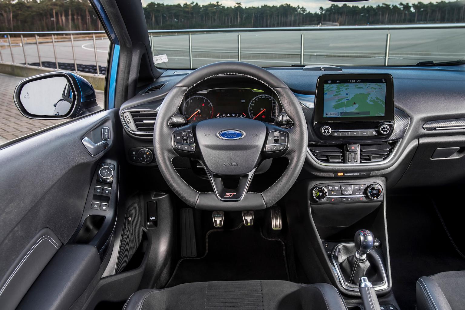 2018 Ford Fiesta ST passenger ride review - price, specs and on sale date 2018 Ford Fiesta ST passenger ride review - price, specs and on sale date