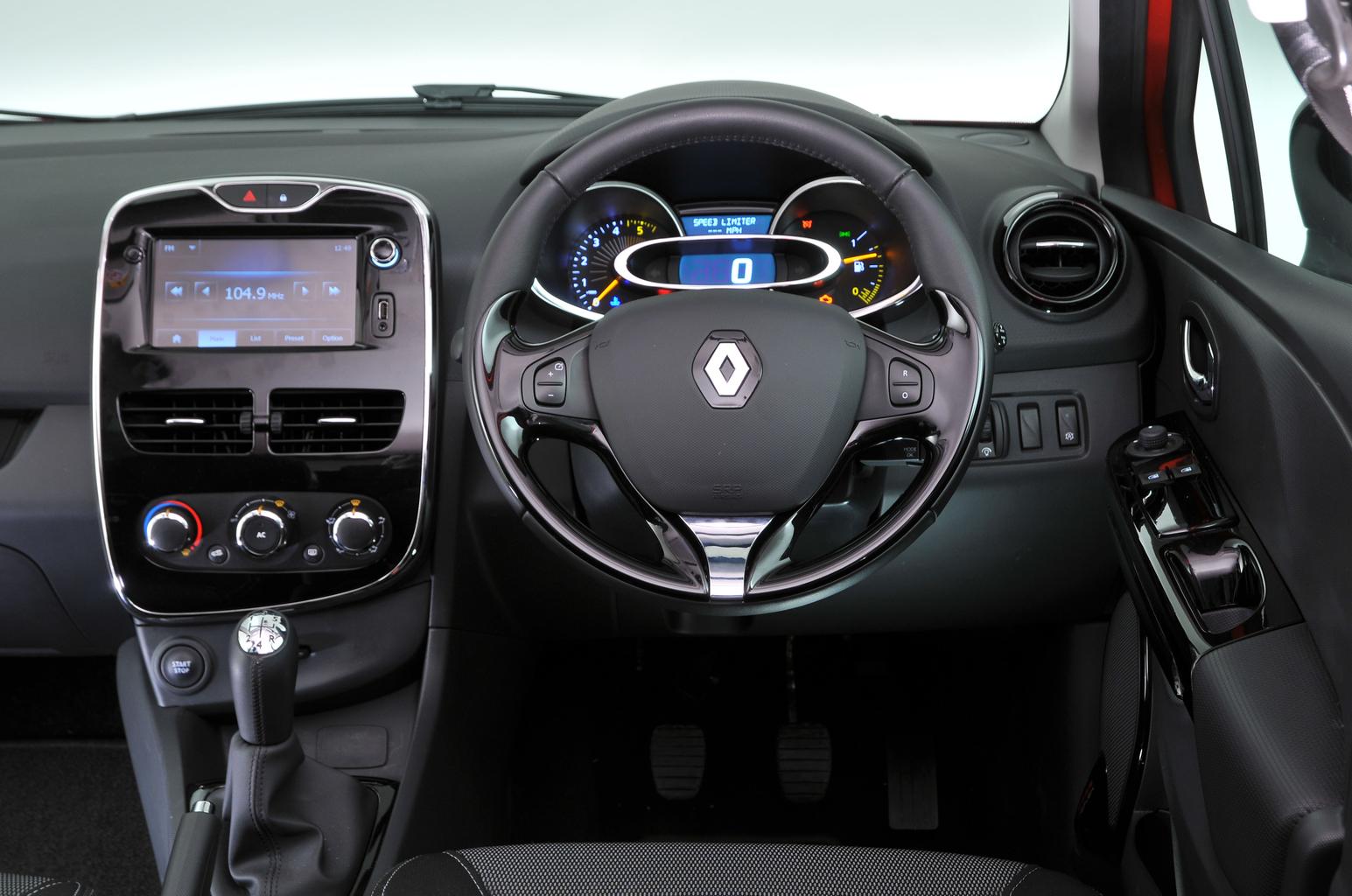 Used test: Ford Fiesta vs Hyundai i20 vs Renault Clio Used test: Ford Fiesta vs Hyundai i20 vs Renault Clio