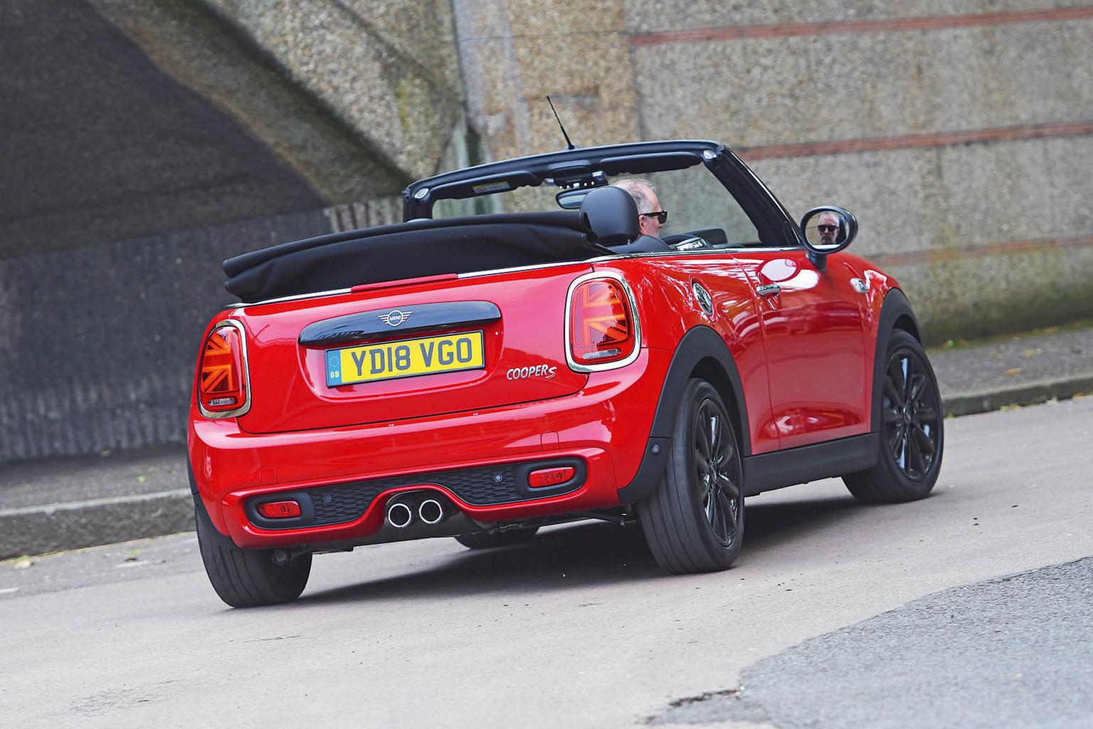 New Mini Convertible vs Mazda MX-5 RF New Mini Convertible vs Mazda MX-5 RF