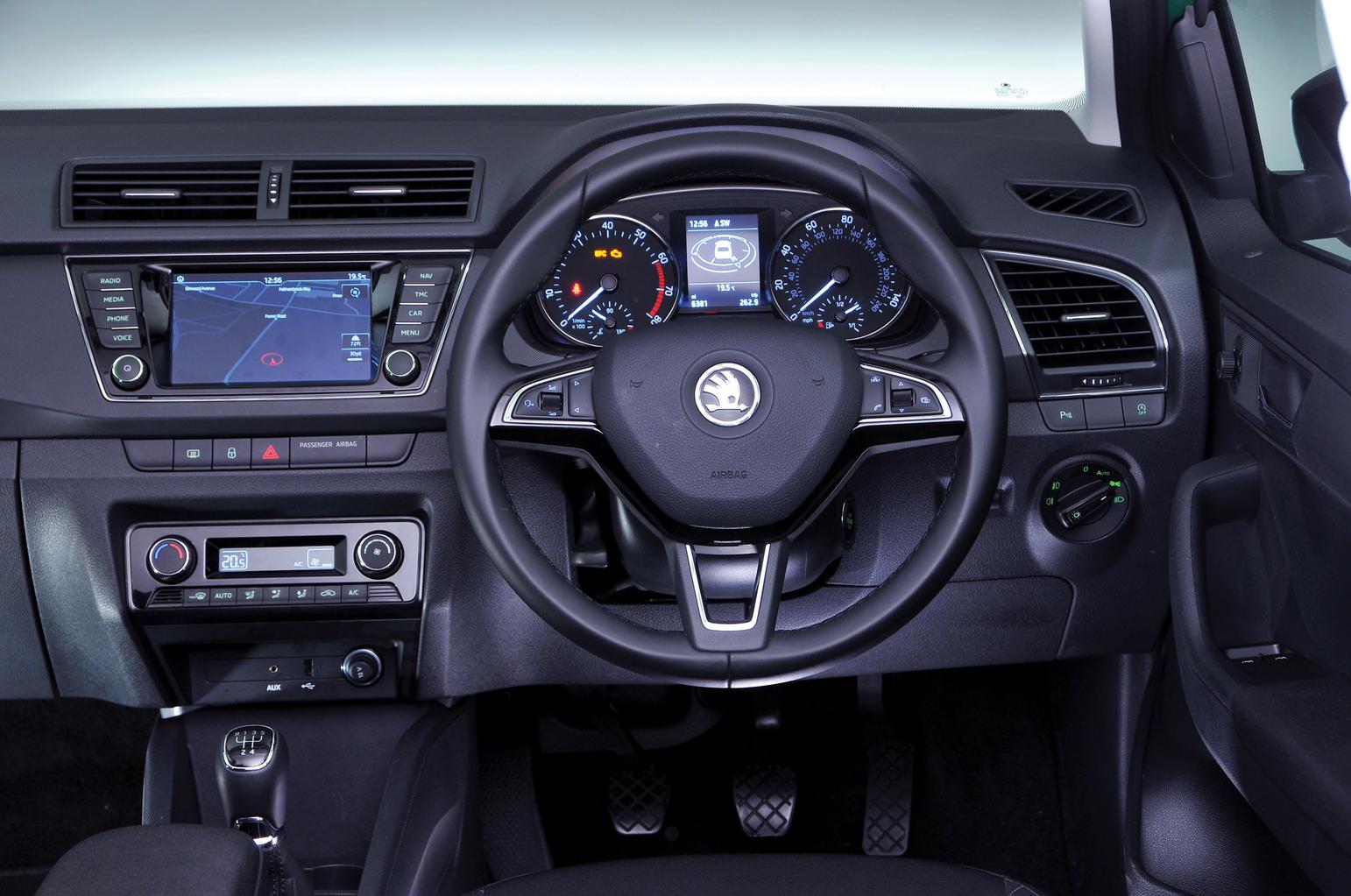 Hyundai i20 vs Skoda Fabia vs Suzuki Baleno Hyundai i20 vs Skoda Fabia vs Suzuki Baleno