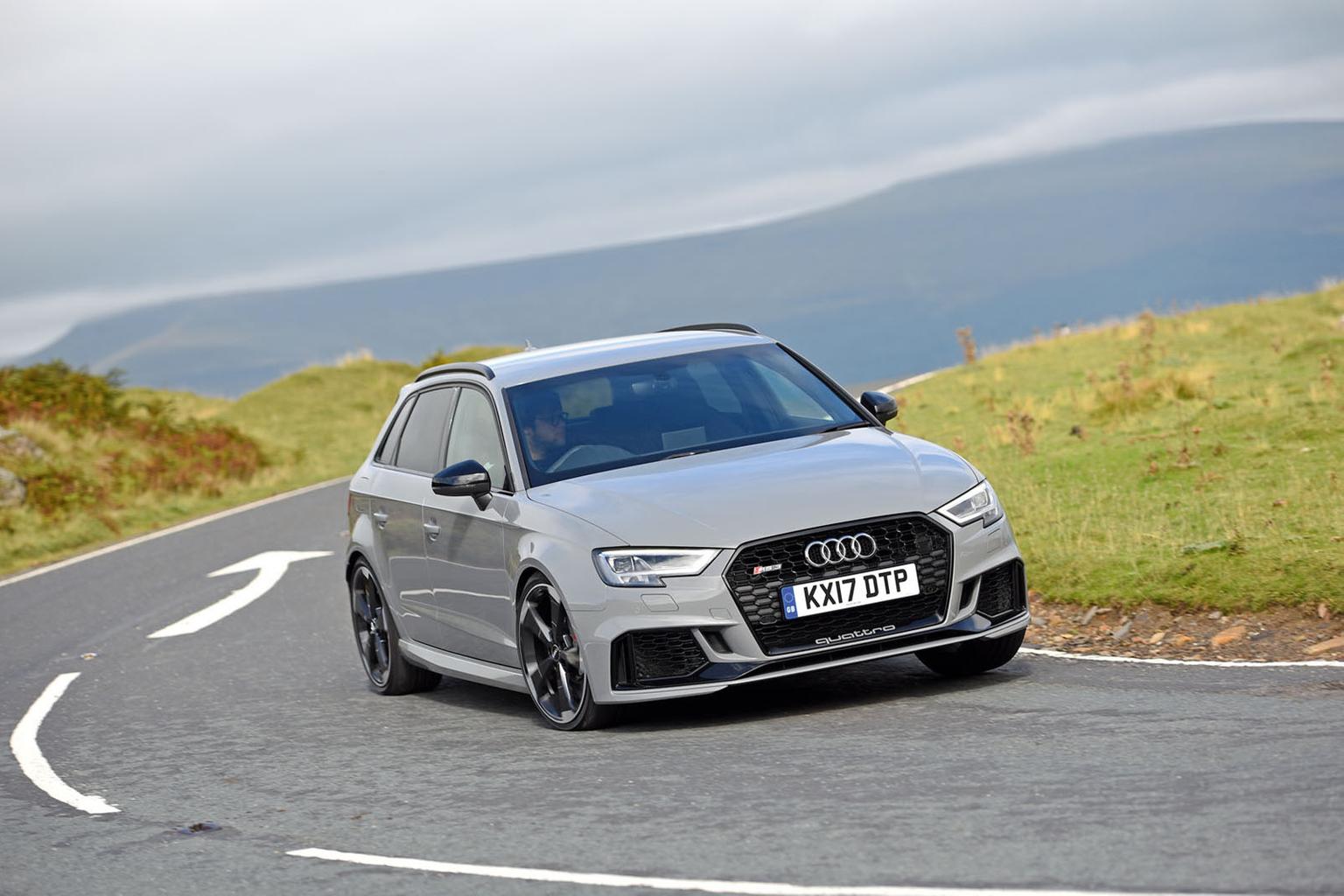 New Audi RS3 Sportback vs Mercedes-AMG A45 New Audi RS3 Sportback vs Mercedes-AMG A45