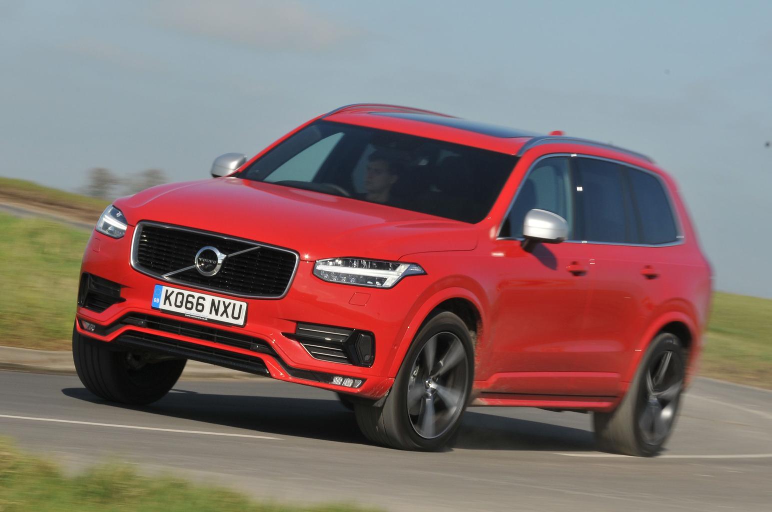 New Land Rover Discovery vs Audi Q7 vs Volvo XC90 New Land Rover Discovery vs Audi Q7 vs Volvo XC90