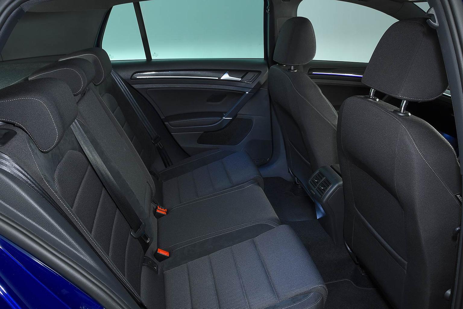 New Renault Megane RS vs Honda Civic Type R vs Volkswagen Golf R New Renault Megane RS vs Honda Civic Type R vs Volkswagen Golf R