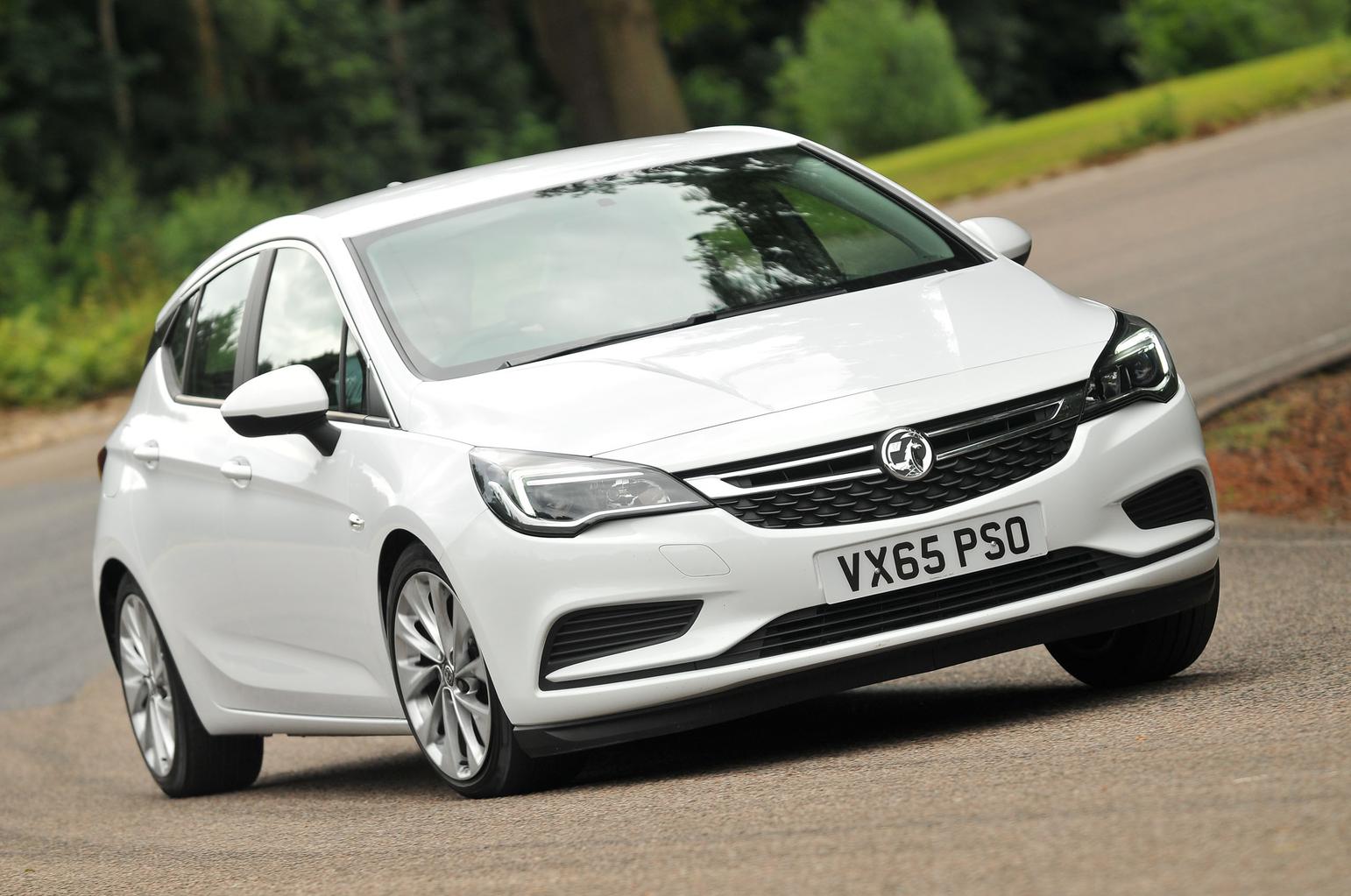2016 Vauxhall Astra 1.6 CDTi 110 Ecoflex review 2016 Vauxhall Astra 1.6 CDTi 110 Ecoflex review