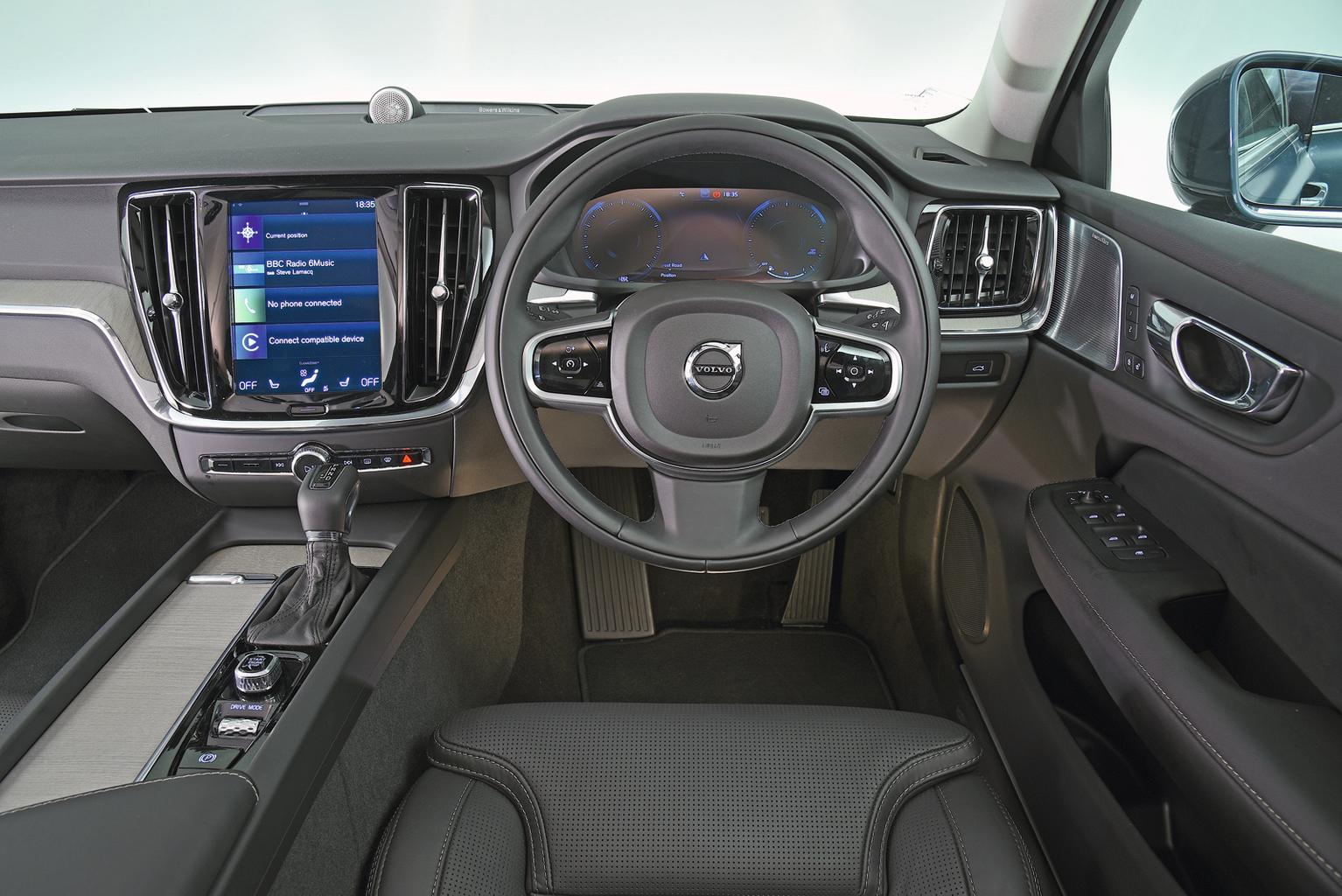 New Volvo V60 vs Audi A4 Avant vs Skoda Superb Estate New Volvo V60 vs Audi A4 Avant vs Skoda Superb Estate
