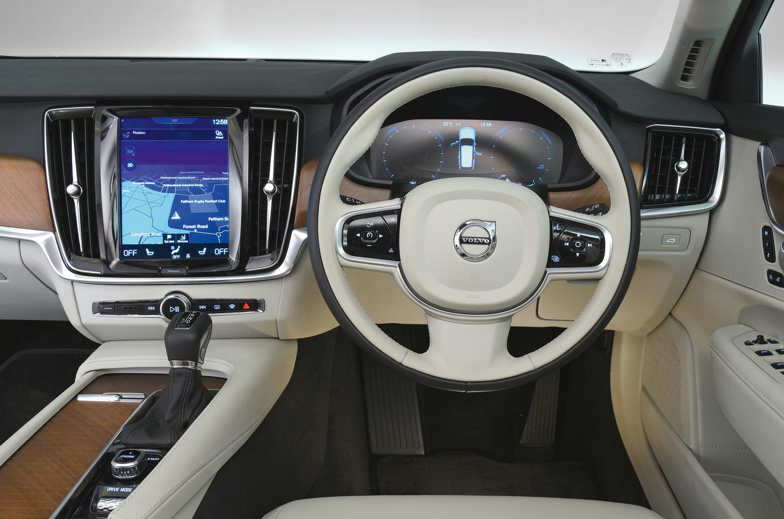 Audi A6 Avant vs Mercedes E-Class Estate vs Volvo V90 Audi A6 Avant vs Mercedes E-Class Estate vs Volvo V90