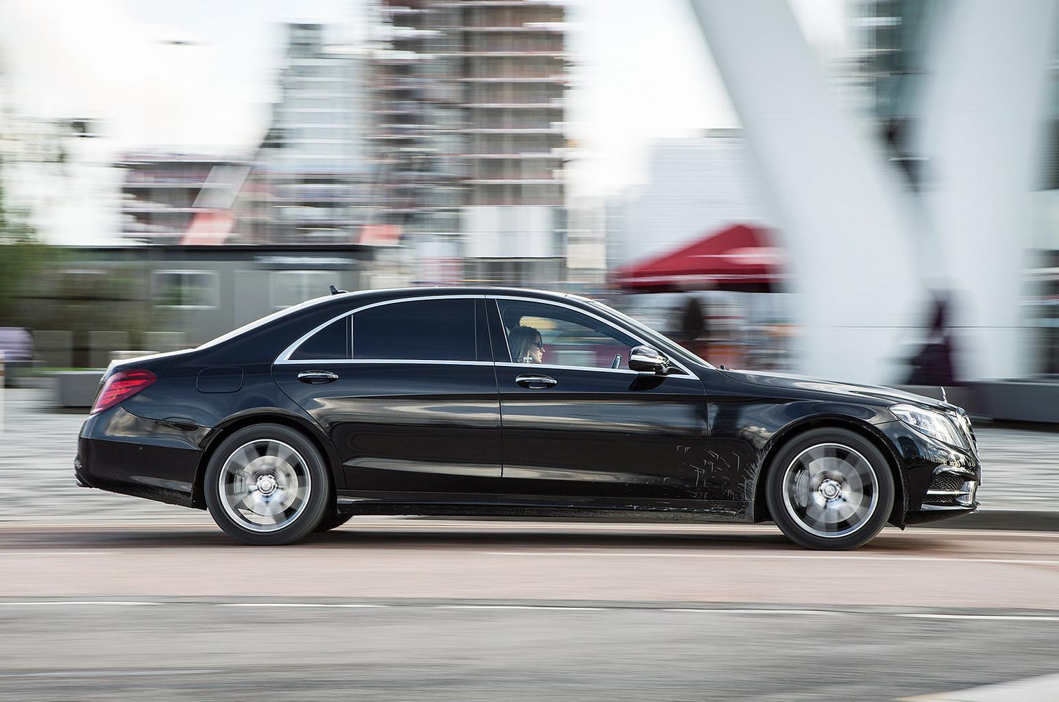 Used test: BMW 7 Series vs Mercedes-Benz S-Class Used test: BMW 7 Series vs Mercedes-Benz S-Class