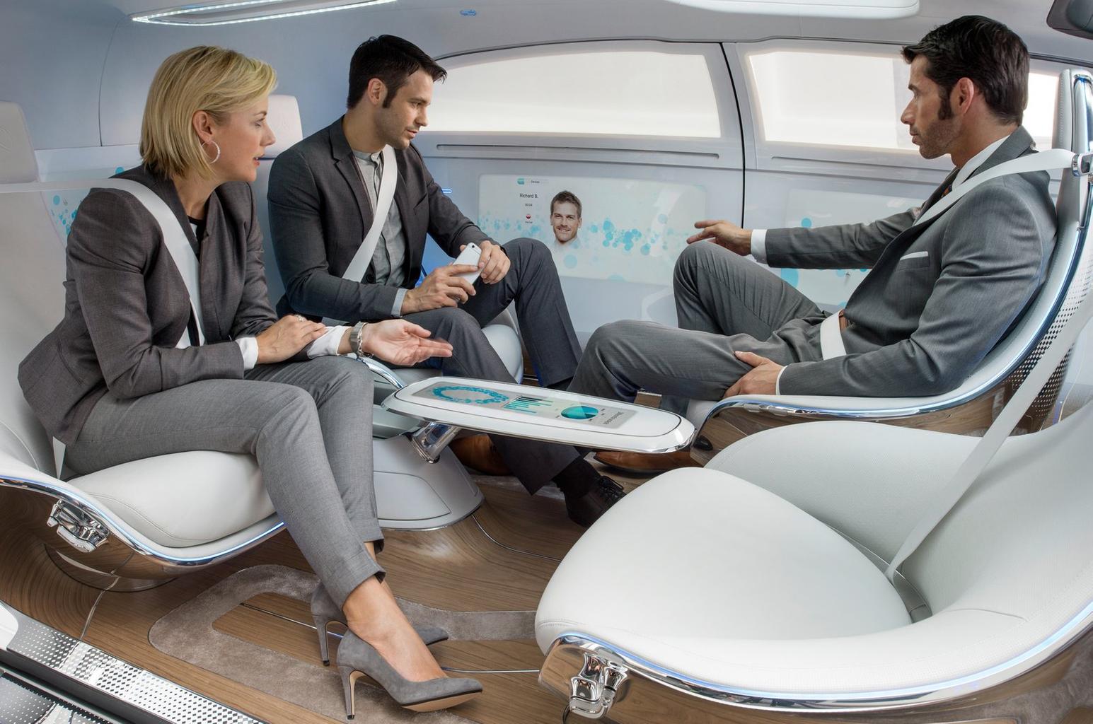 Semi-autonomous cars present safety risks, drivers warned Semi-autonomous cars present safety risks, drivers warned