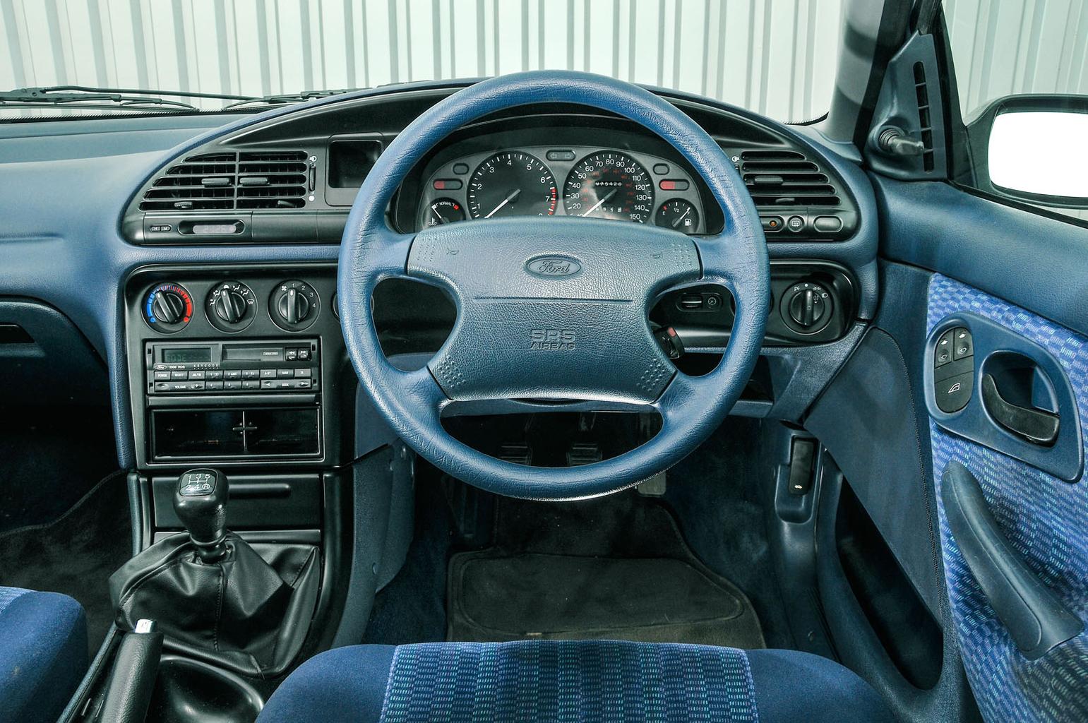 1993 Ford Mondeo 1.8 GLX – Rewind Wednesday 1993 Ford Mondeo 1.8 GLX – Rewind Wednesday