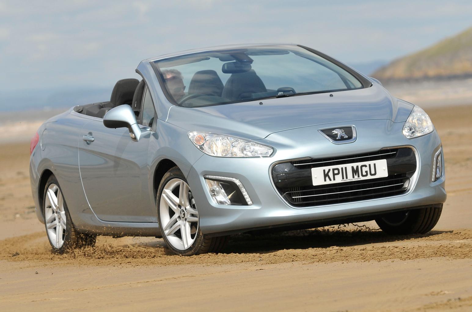Used convertibles: Audi A3 Cabriolet vs Volkswagen Golf Cabriolet vs Peugeot 308 CC Used convertibles: Audi A3 Cabriolet vs Volkswagen Golf Cabriolet vs Peugeot 308 CC
