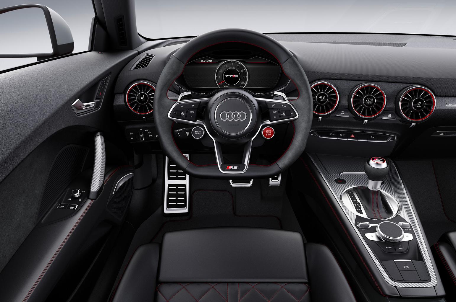 New Audi TT RS unveiled New Audi TT RS unveiled