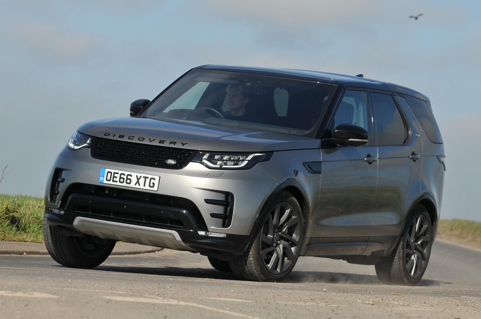 New Land Rover Discovery vs Audi Q7 vs Volvo XC90 New Land Rover Discovery vs Audi Q7 vs Volvo XC90