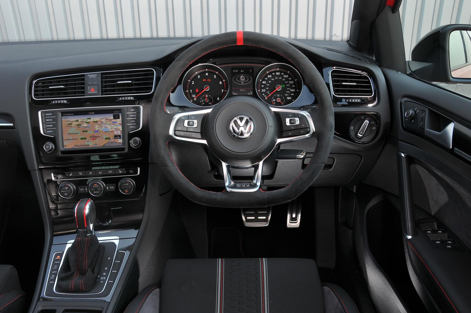 2016 Volkswagen Golf GTI Clubsport Edition 40 review 2016 Volkswagen Golf GTI Clubsport Edition 40 review