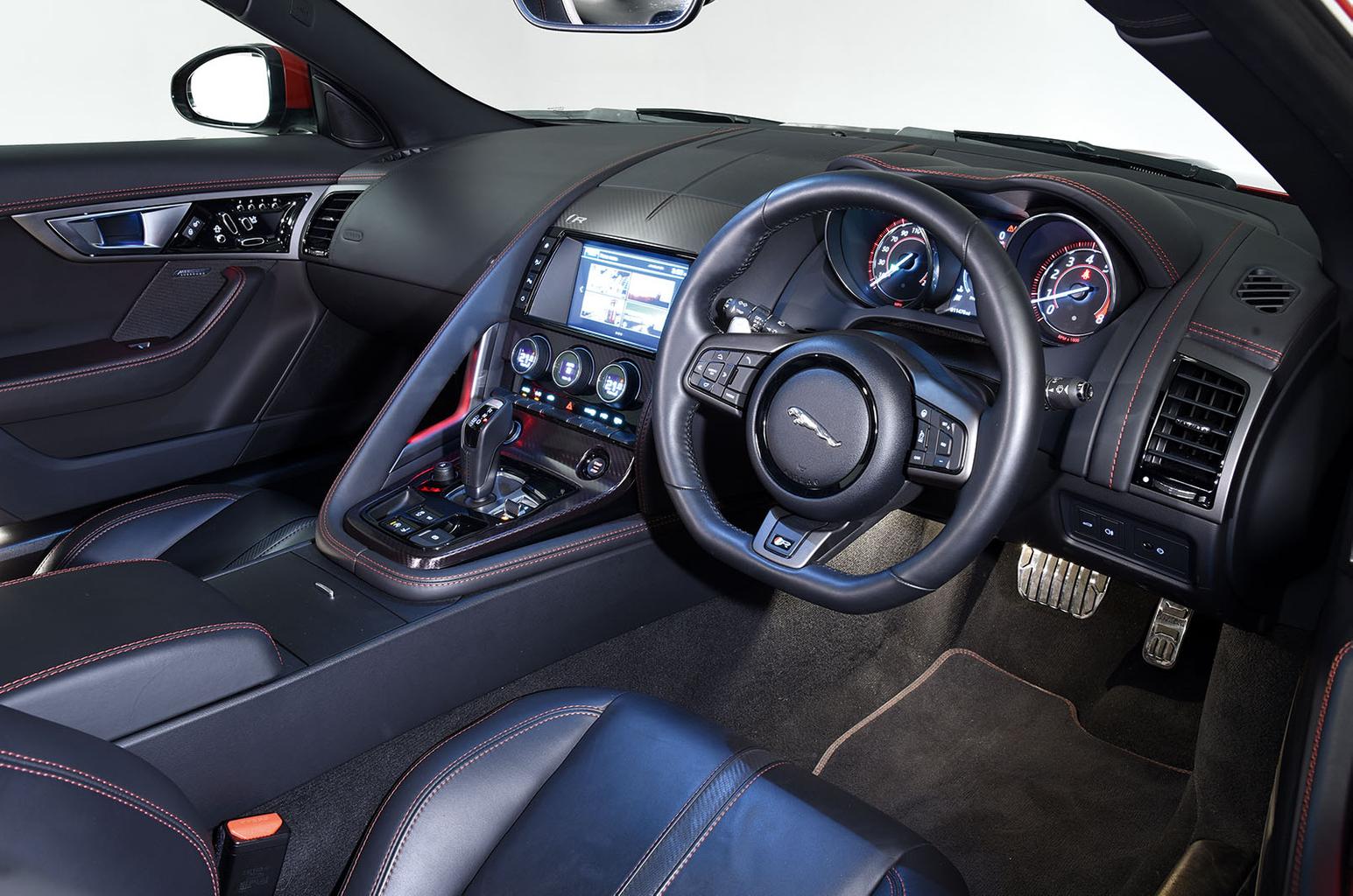 Used test: Jaguar F-Type vs Porsche 911 Used test: Jaguar F-Type vs Porsche 911