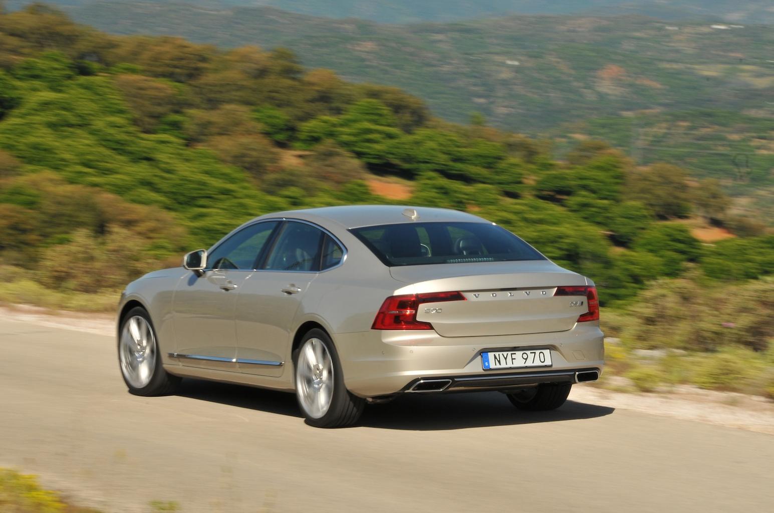2016 Volvo S90 D5 review 2016 Volvo S90 D5 review