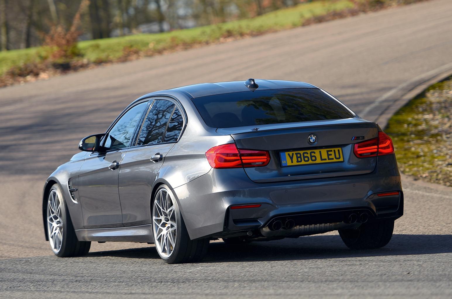 New Alfa Romeo Giulia Quadrifoglio vs BMW M3 New Alfa Romeo Giulia Quadrifoglio vs BMW M3
