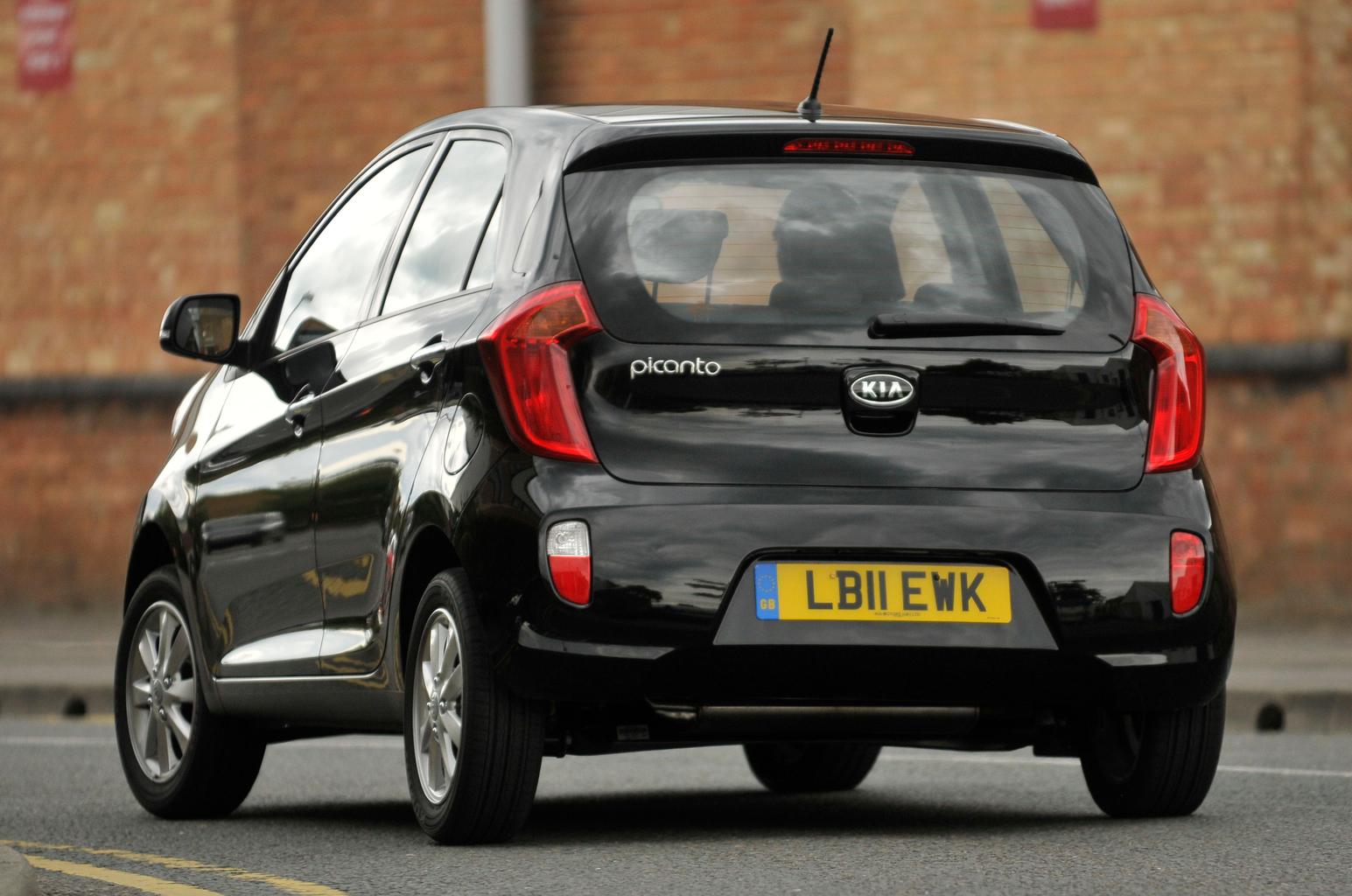 Used Fiat 500 vs Kia Picanto vs Hyundai i10 Used Fiat 500 vs Kia Picanto vs Hyundai i10