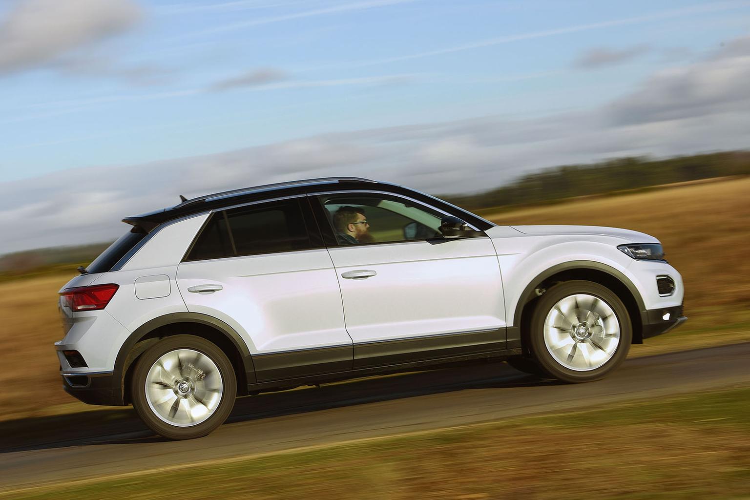 New Hyundai Kona & Volkswagen T-Roc vs Seat Arona New Hyundai Kona & Volkswagen T-Roc vs Seat Arona