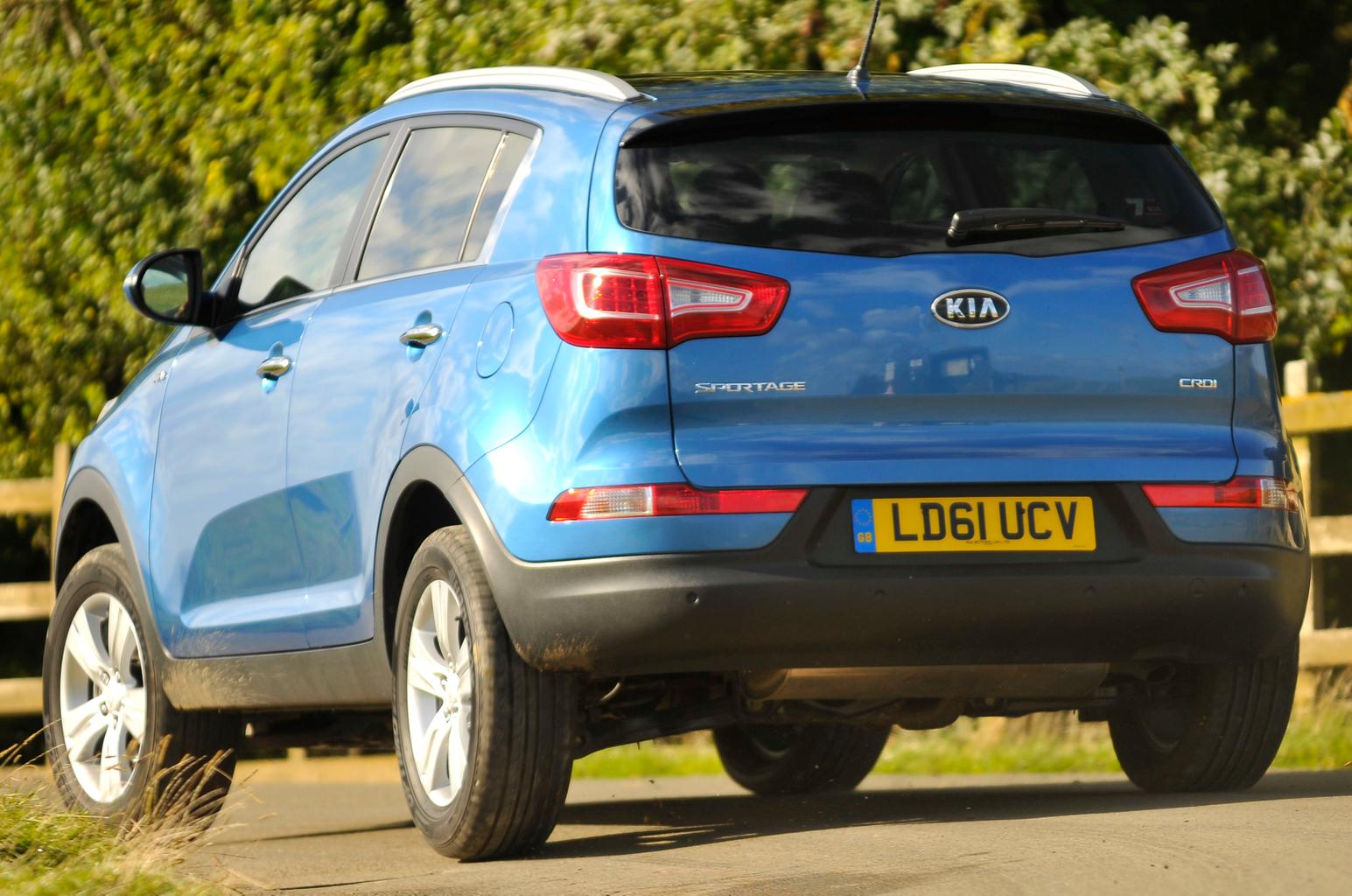 Used test – dependable SUVs: Honda CR-V vs Kia Sportage vs Mazda CX-5 vs Volkswagen Tiguan Used test – dependable SUVs: Honda CR-V vs Kia Sportage vs Mazda CX-5 vs Volkswagen Tiguan