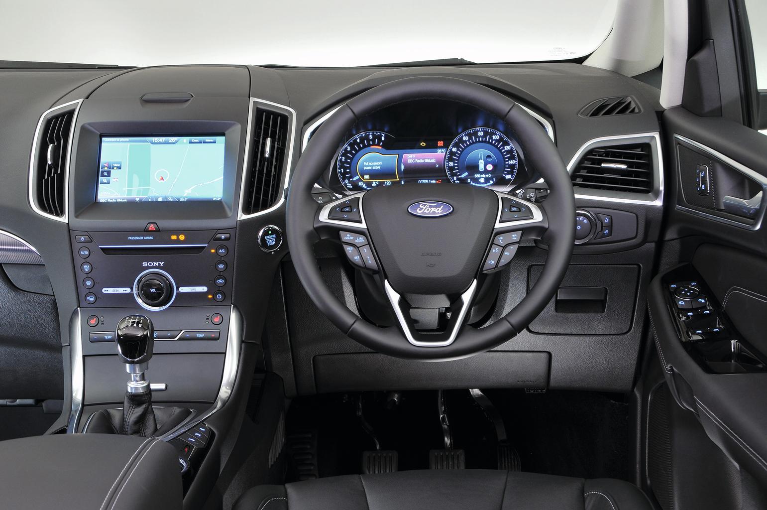 Used Ford S-Max vs Vauxhall Zafira Tourer Used Ford S-Max vs Vauxhall Zafira Tourer