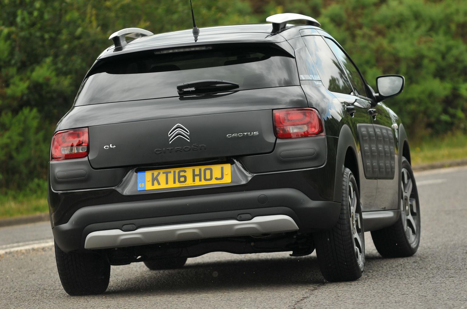 2016 Citroën C4 Cactus 1.2 Puretech 110 Rip Curl review 2016 Citroën C4 Cactus 1.2 Puretech 110 Rip Curl review