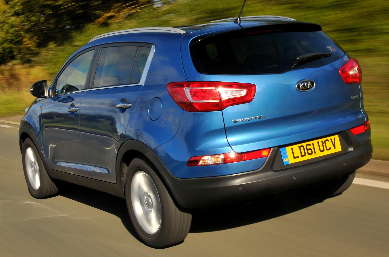 Used test – dependable SUVs: Honda CR-V vs Kia Sportage vs Mazda CX-5 vs Volkswagen Tiguan Used test – dependable SUVs: Honda CR-V vs Kia Sportage vs Mazda CX-5 vs Volkswagen Tiguan