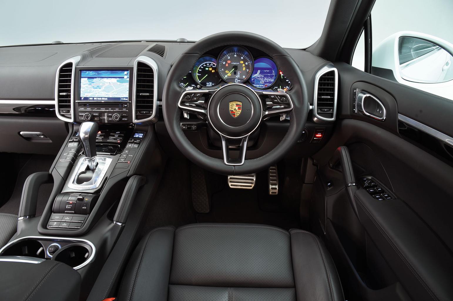 BMW X5 vs Porsche Cayenne vs Volvo XC90 BMW X5 vs Porsche Cayenne vs Volvo XC90